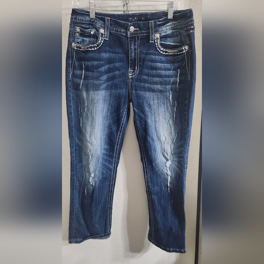 Miss Me Crops size 31